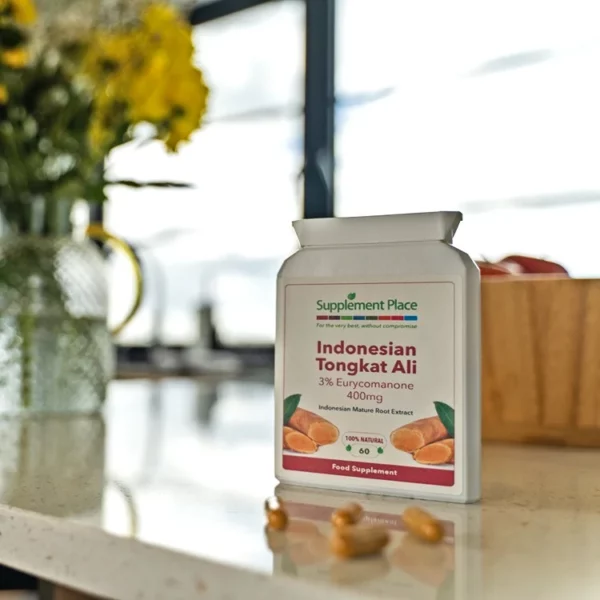 Tongkat Ali 3% Eurycomanone lifestyle image.